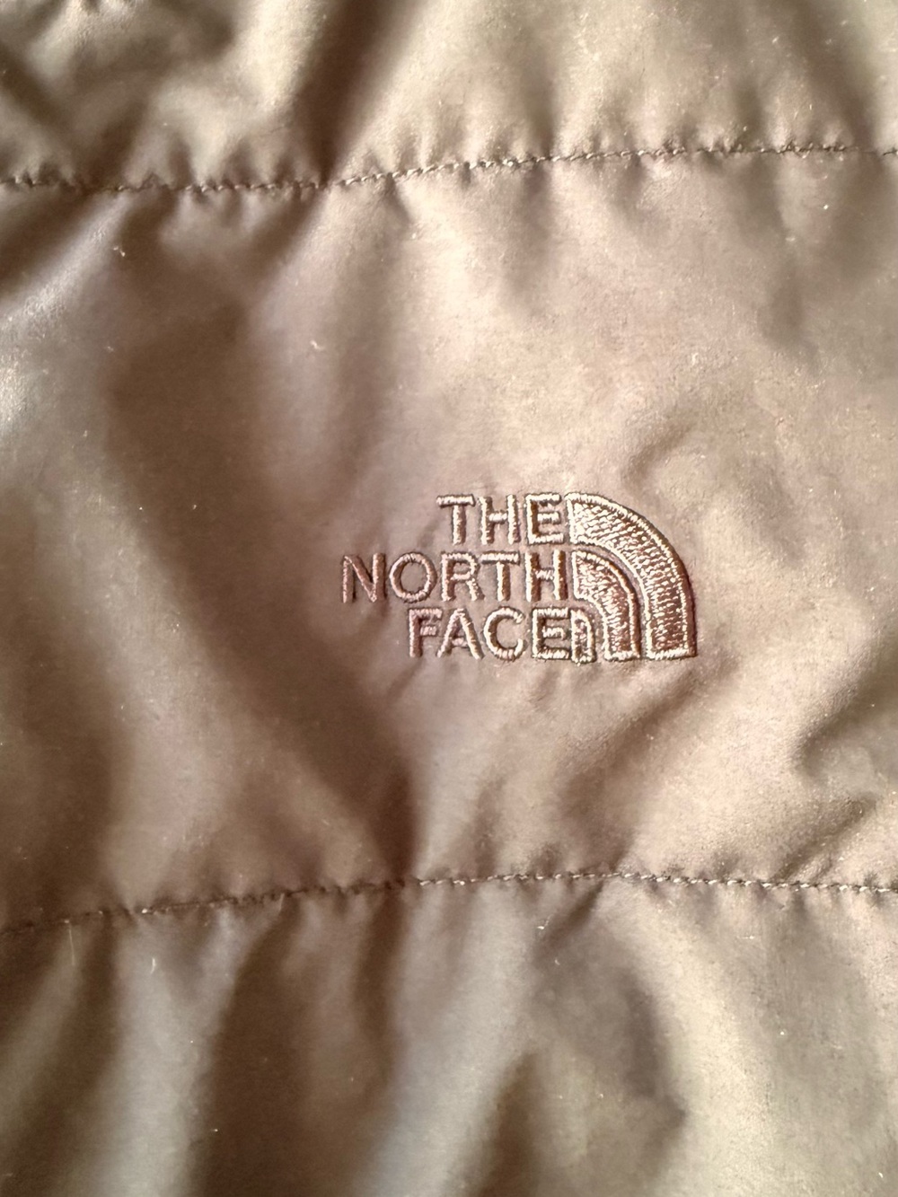 The North Face Black Reversible Mossbud Swirl Fleece Puffer Jacket Black L